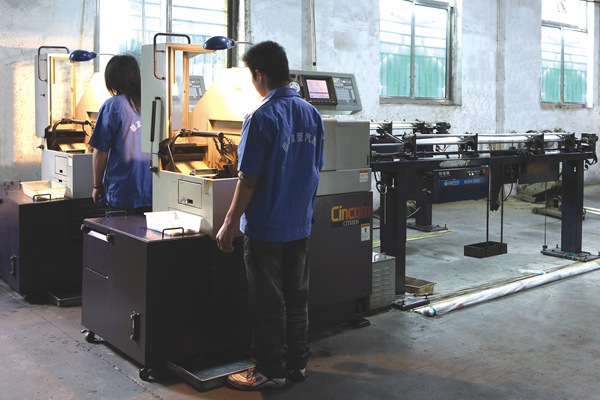 B12 numerically controlled lathe